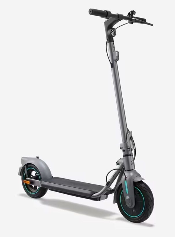 Trottinette electrique Btwin grise de Decathlon concernee par le rappel de securite
