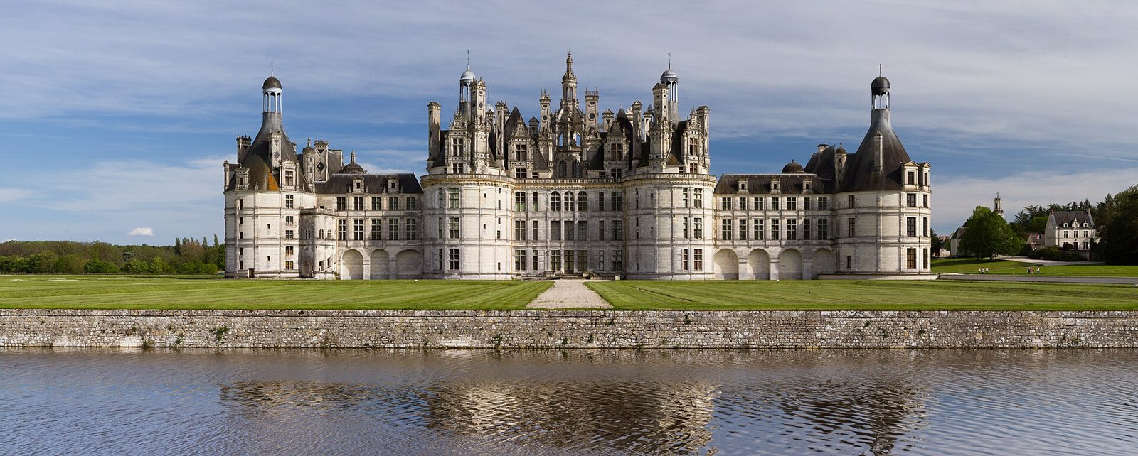 Le château de Chambord (Loir-et-Cher), monument national qui ouvre gratuitement ses portes lors des Journées européennes du patrimoine.