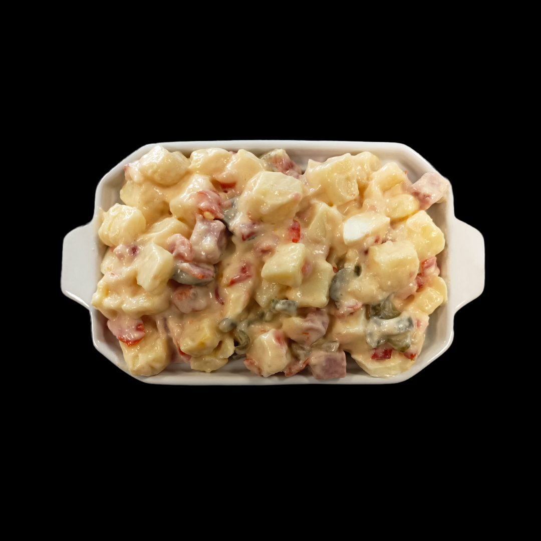 Barquette de salade piémontaise au jambon, du type concerné par le rappel en cours.