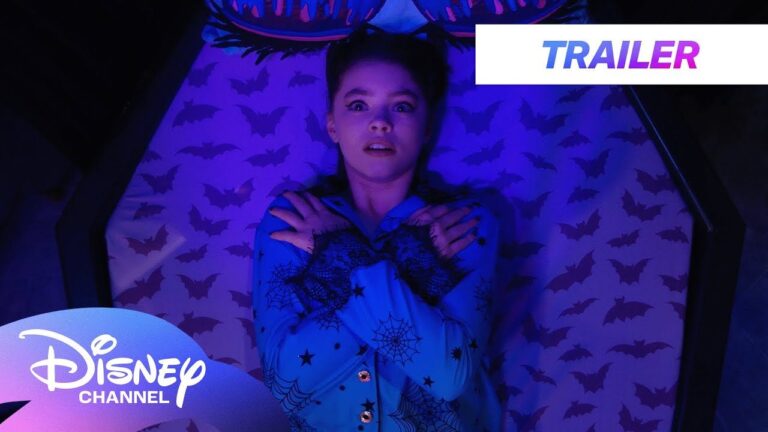 Image officielle de la série Disney « Vampirina : l'ado vampire », avec l'héroïne adolescente vampire.